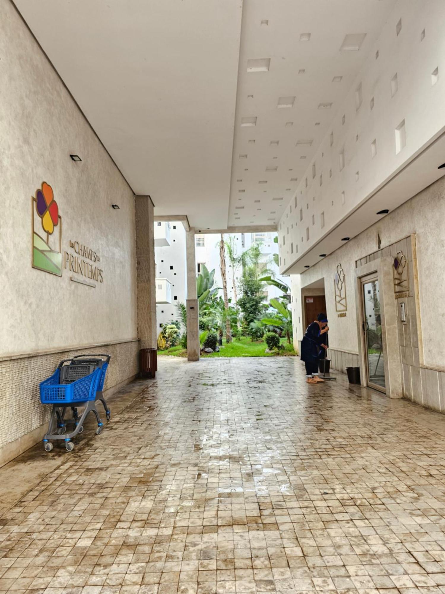 Mia Appartement N2 - Elegance, Confort Et Serenite Casablanca Kültér fotó